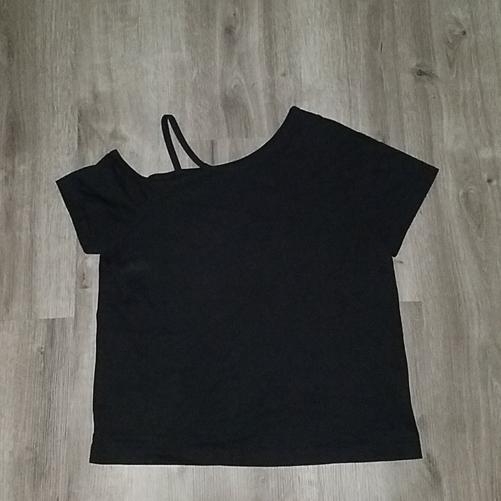 Cold Shoulder Basic Tops - Picture 3 of 6